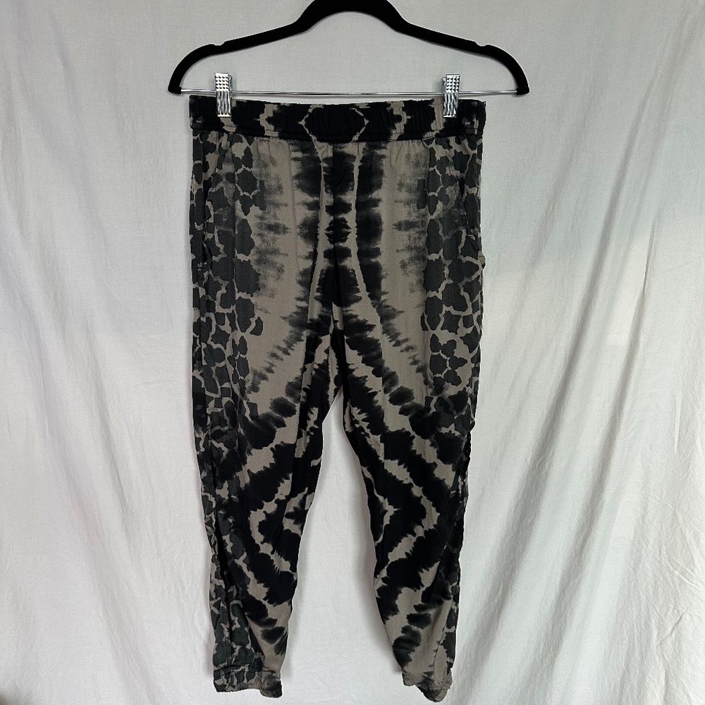 RIPCURL JOGGERS - WITH SLIT ON SIDE - SIZE SMALL